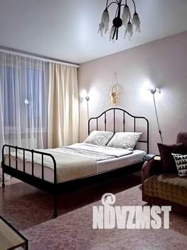 1-к квартира, посуточно, 39м2, 11/17 этаж