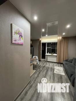 Студия квартира, посуточно, 32м2, 19/25 этаж