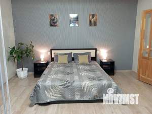 1-к квартира, посуточно, 50м2, 13/16 этаж