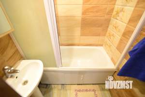 2-к квартира, посуточно, 70м2, 8/10 этаж