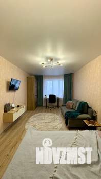 1-к квартира, посуточно, 42м2, 5/15 этаж