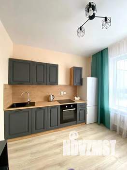 1-к квартира, посуточно, 38м2, 10/17 этаж