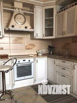 2-к квартира, посуточно, 54м2, 1/1 этаж