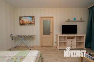 1-к квартира, посуточно, 49м2, 1/1 этаж