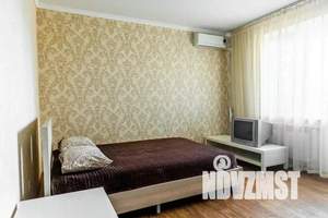 1-к квартира, посуточно, 55м2, 1/1 этаж