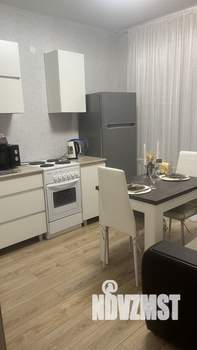 1-к квартира, посуточно, 38м2, 3/20 этаж