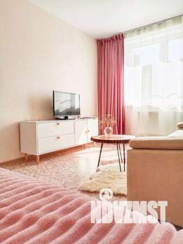 1-к квартира, посуточно, 38м2, 1/1 этаж