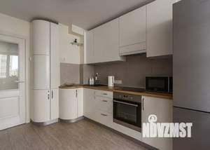 2-к квартира, посуточно, 65м2, 8/17 этаж