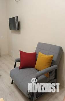 Студия квартира, посуточно, 20м2, 18/19 этаж