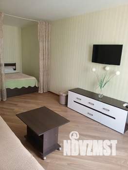 1-к квартира, посуточно, 43м2, 7/17 этаж