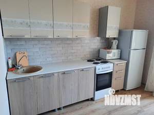 1-к квартира, посуточно, 40м2, 16/16 этаж