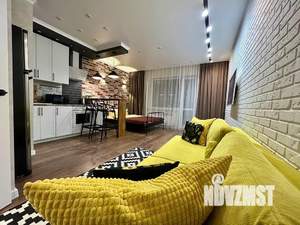 Студия квартира, посуточно, 40м2, 11/24 этаж