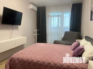 1-к квартира, посуточно, 38м2, 2/21 этаж