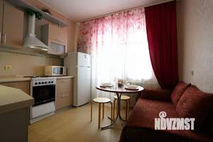 2-к квартира, посуточно, 60м2, 10/17 этаж