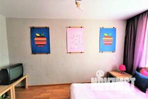 2-к квартира, посуточно, 48м2, 7/9 этаж