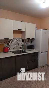 2-к квартира, посуточно, 63м2, 14/25 этаж