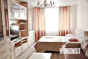 2-к квартира, посуточно, 80м2, 7/25 этаж