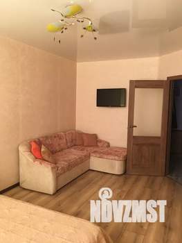 1-к квартира, посуточно, 41м2, 22/25 этаж