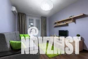 1-к квартира, посуточно, 42м2, 18/19 этаж