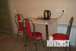 1-к квартира, посуточно, 40м2, 9/17 этаж