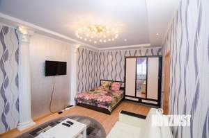 1-к квартира, посуточно, 42м2, 8/15 этаж