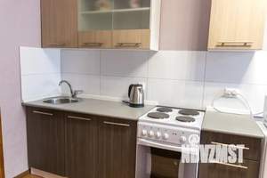 1-к квартира, посуточно, 48м2, 1/16 этаж