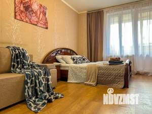 1-к квартира, посуточно, 37м2, 1/1 этаж