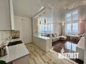 Студия квартира, посуточно, 55м2, 15/17 этаж