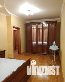 3-к квартира, на длительный срок, 130м2, 4/6 этаж
