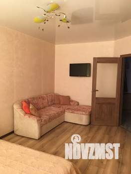 1-к квартира, посуточно, 41м2, 22/25 этаж