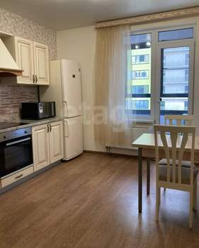 1-к квартира, на длительный срок, 40м2, 18/25 этаж