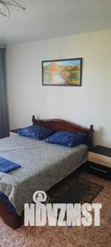 1-к квартира, посуточно, 44м2, 9/10 этаж