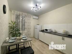 1-к квартира, посуточно, 40м2, 24/25 этаж