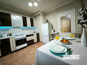 1-к квартира, посуточно, 43м2, 1/1 этаж