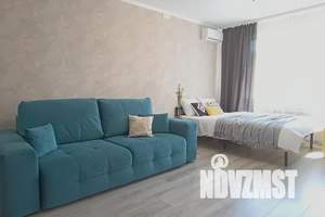 1-к квартира, посуточно, 39м2, 8/18 этаж