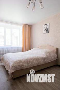 1-к квартира, посуточно, 41м2, 1/1 этаж