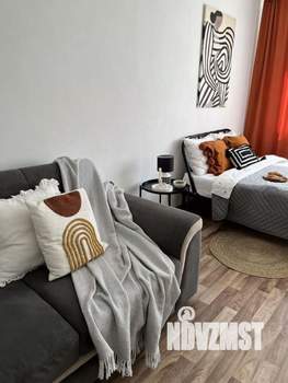 1-к квартира, посуточно, 40м2, 1/1 этаж