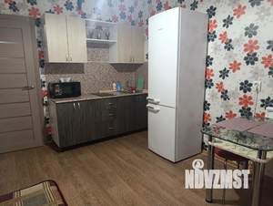 1-к квартира, посуточно, 45м2, 20/25 этаж