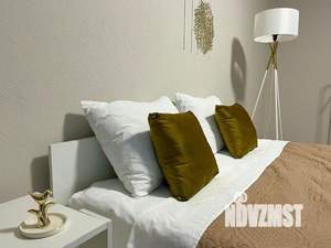 1-к квартира, посуточно, 60м2, 1/1 этаж