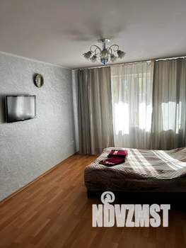 1-к квартира, посуточно, 34м2, 4/12 этаж