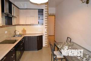 1-к квартира, посуточно, 55м2, 1/1 этаж