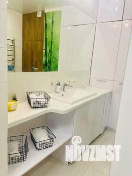 1-к квартира, посуточно, 54м2, 1/1 этаж