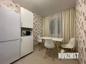 1-к квартира, посуточно, 37м2, 1/1 этаж