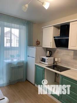 1-к квартира, посуточно, 45м2, 3/6 этаж