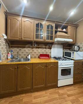 3-к квартира, на длительный срок, 70м2, 1/10 этаж