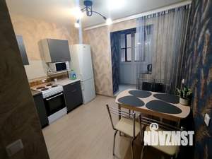 1-к квартира, посуточно, 42м2, 5/17 этаж