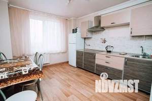 1-к квартира, посуточно, 53м2, 1/1 этаж