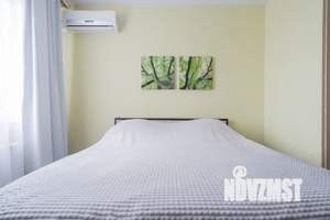 1-к квартира, посуточно, 40м2, 11/17 этаж