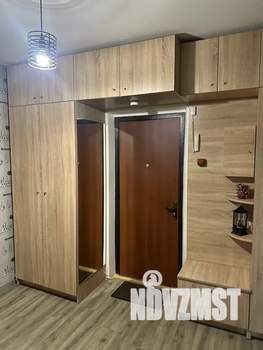 1-к квартира, посуточно, 38м2, 1/10 этаж