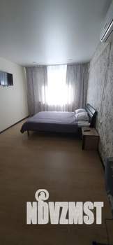 2-к квартира, посуточно, 62м2, 4/17 этаж